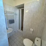 Majak Guest house