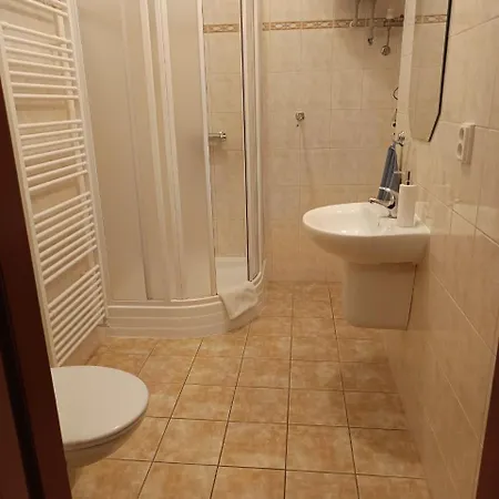 Majak Guest house